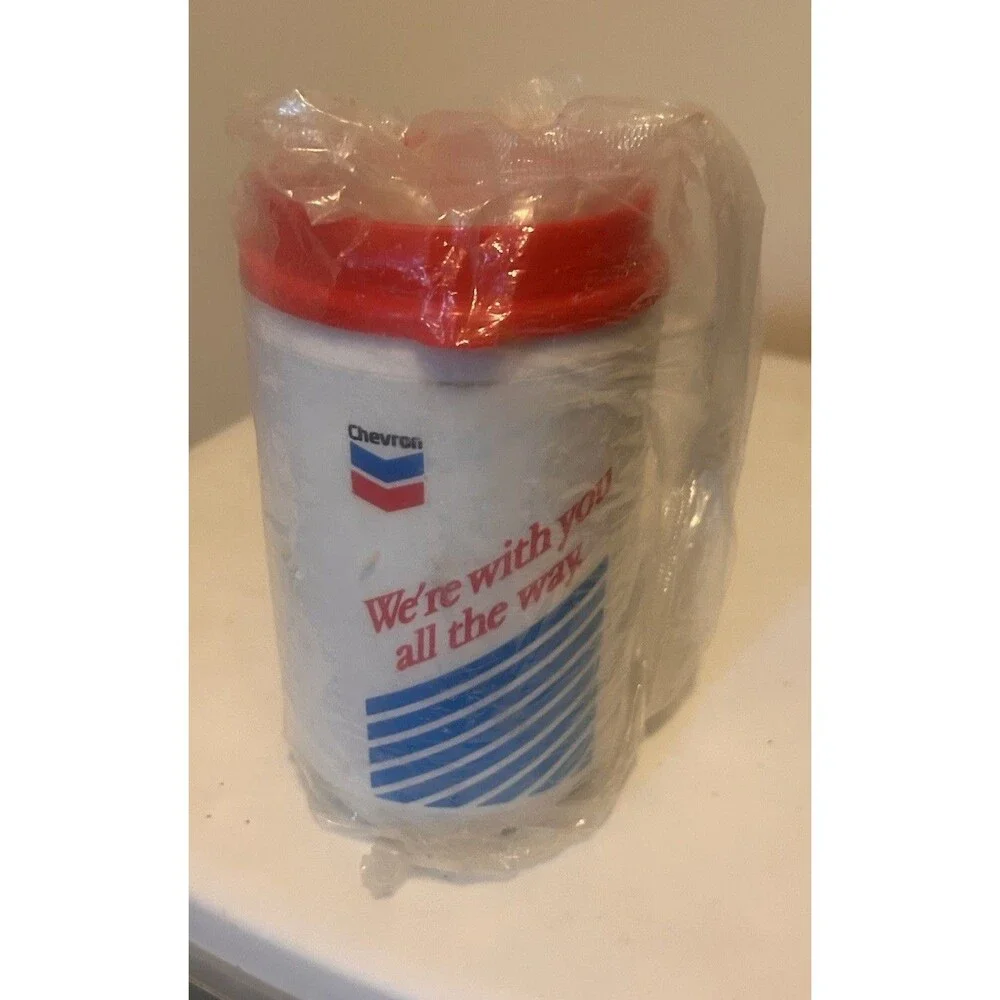 Chevron Quality Products 12oz. Cup with Lid Plastic Tumbler Vintage NEW